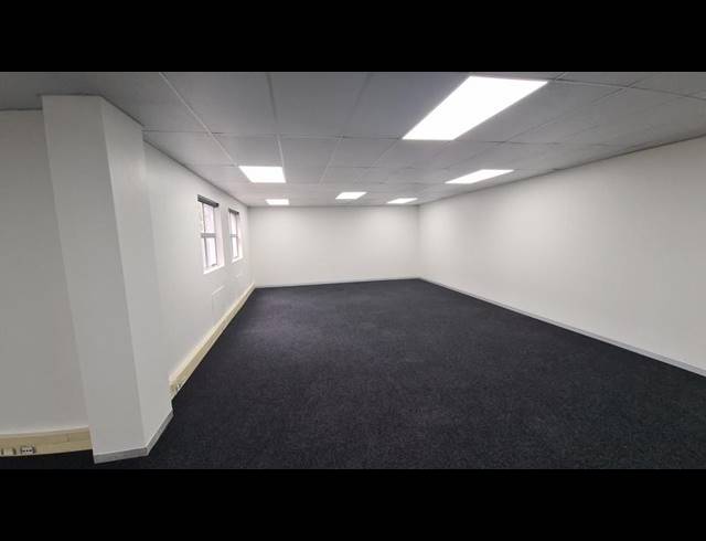 BUSINESS PROPERTY TO RENT IN HALFWAY GARDENS